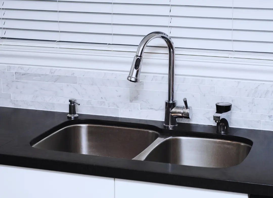 Changement Mitigeur d'évier Rue